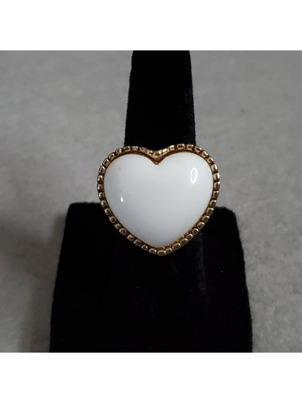 Vintage Heart Ring Sz 5.5 White Lucite Gold Tone